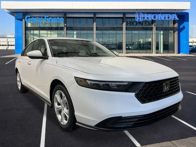 New 2026 Platinum White Pearl Honda LX image 8