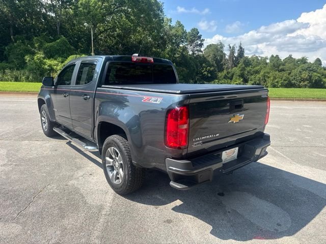 Used 2019 Gray Chevrolet Z71 image 5