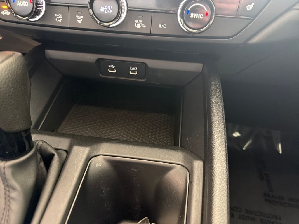 Used 2024  Honda EX image 21