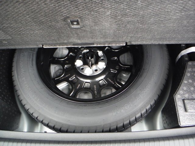 2025 Volkswagen Tiguan S - Photo 33