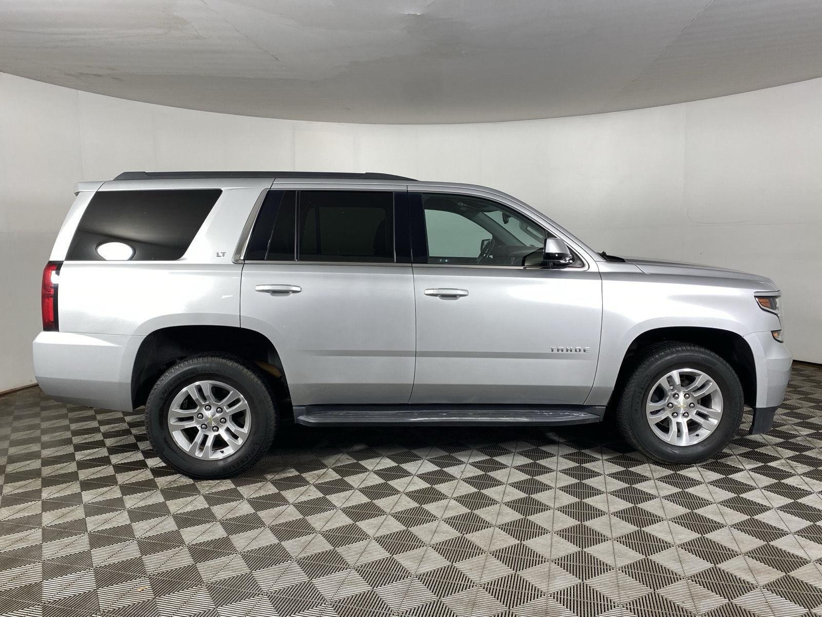 Used 2020 Silver Ice Metallic Chevrolet LT image 8