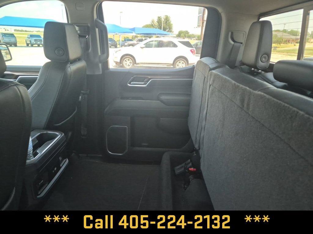 Used 2024 Summit White Chevrolet RST image 21