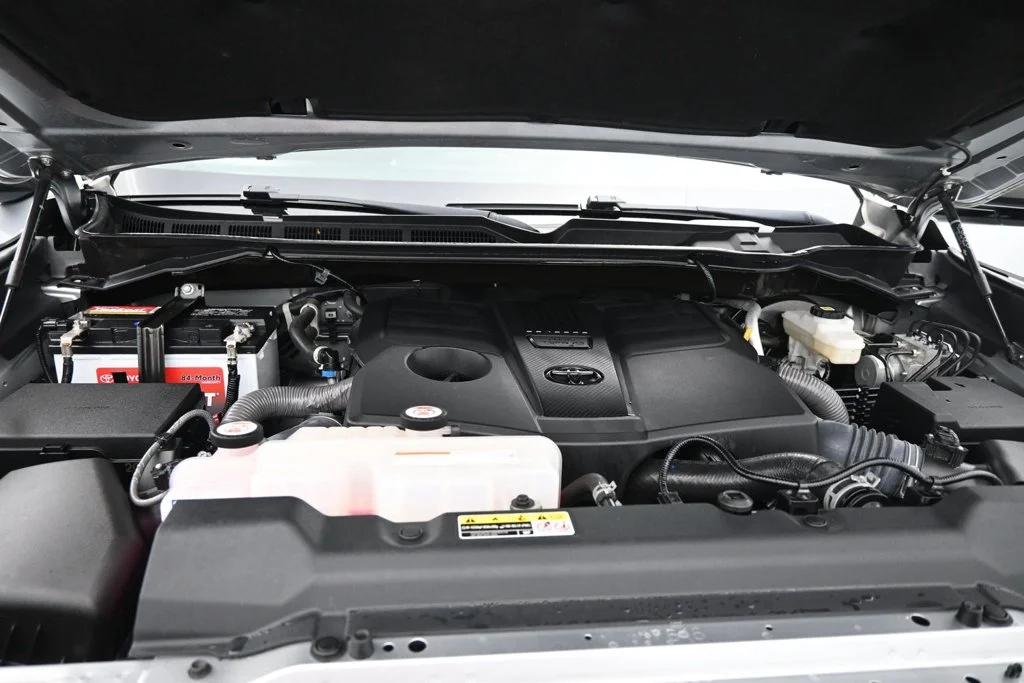 Used 2022 Silver Toyota SR5 image 22