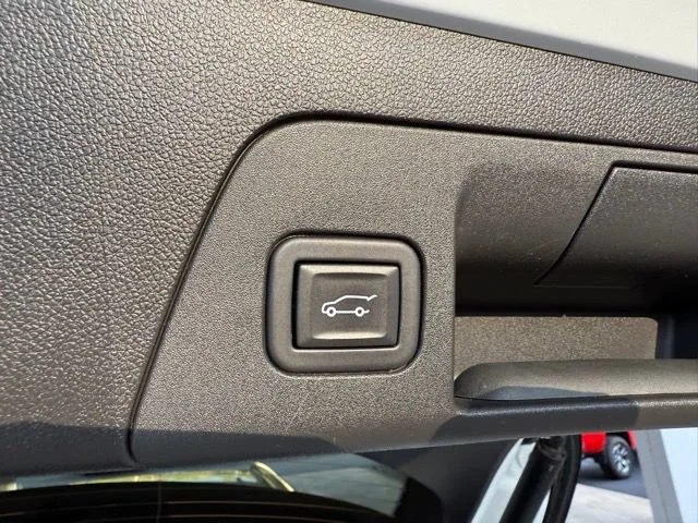 2023 Buick Envision Essence - Photo 6