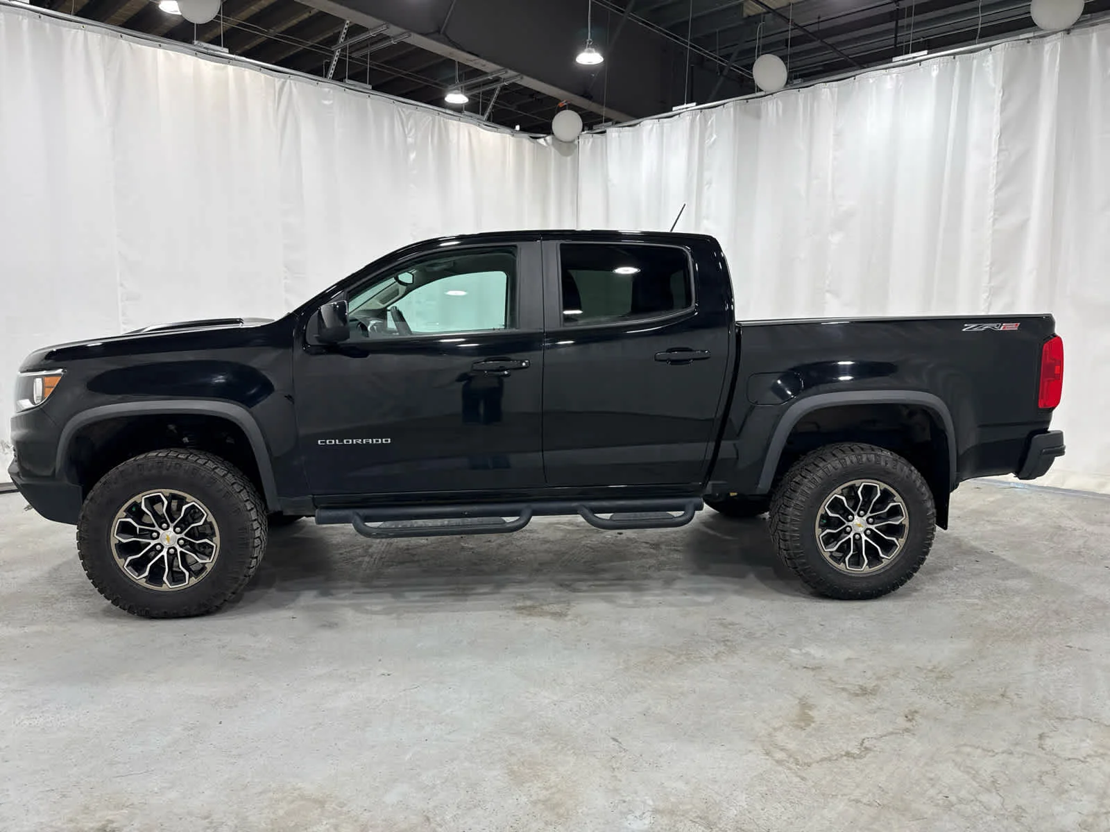 Used 2022 Black Chevrolet ZR2 image 2