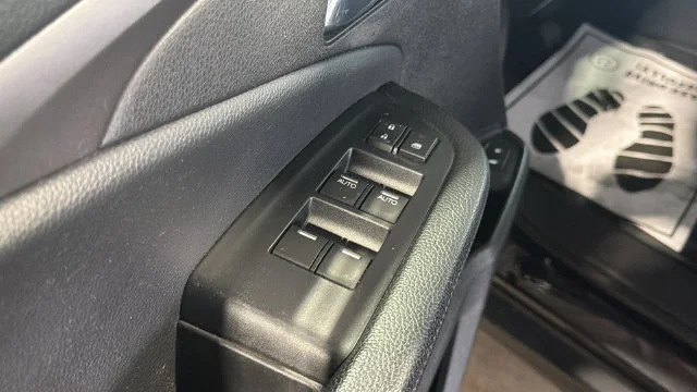 Used 2020 Black Honda EX-L image 27