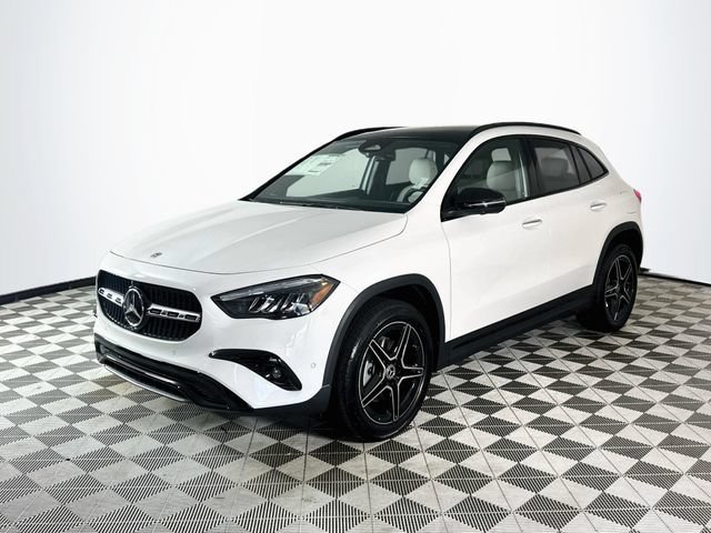 New 2026 Polar White Mercedes-Benz GLA 250 image 34