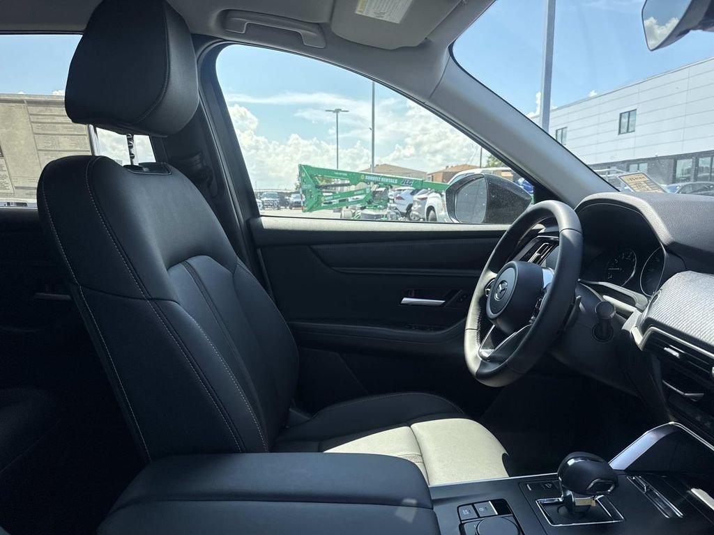 New 2026 Black Mazda 3.3 Turbo Select image 10