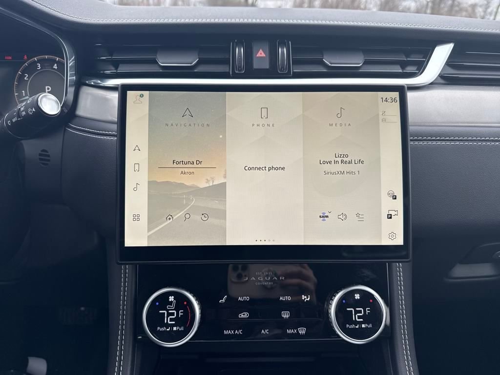 2026 Jaguar F-Pace R-Dynamic S - Photo 23