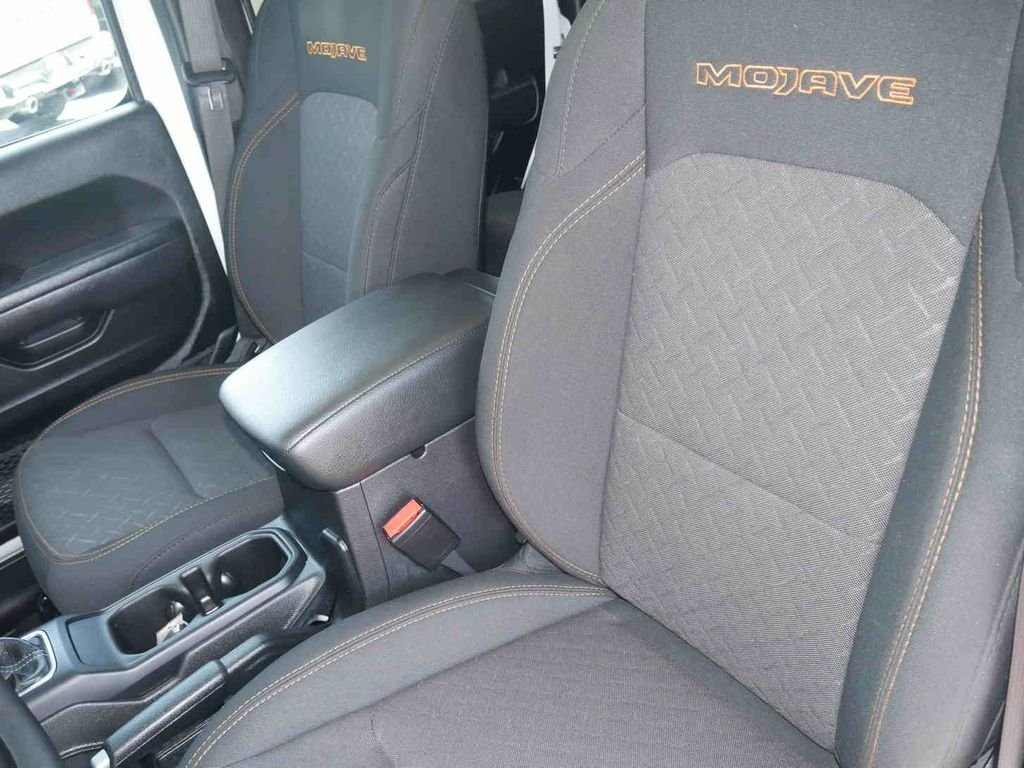 Certified Used 2026 White/off-white Jeep Mojave image 26