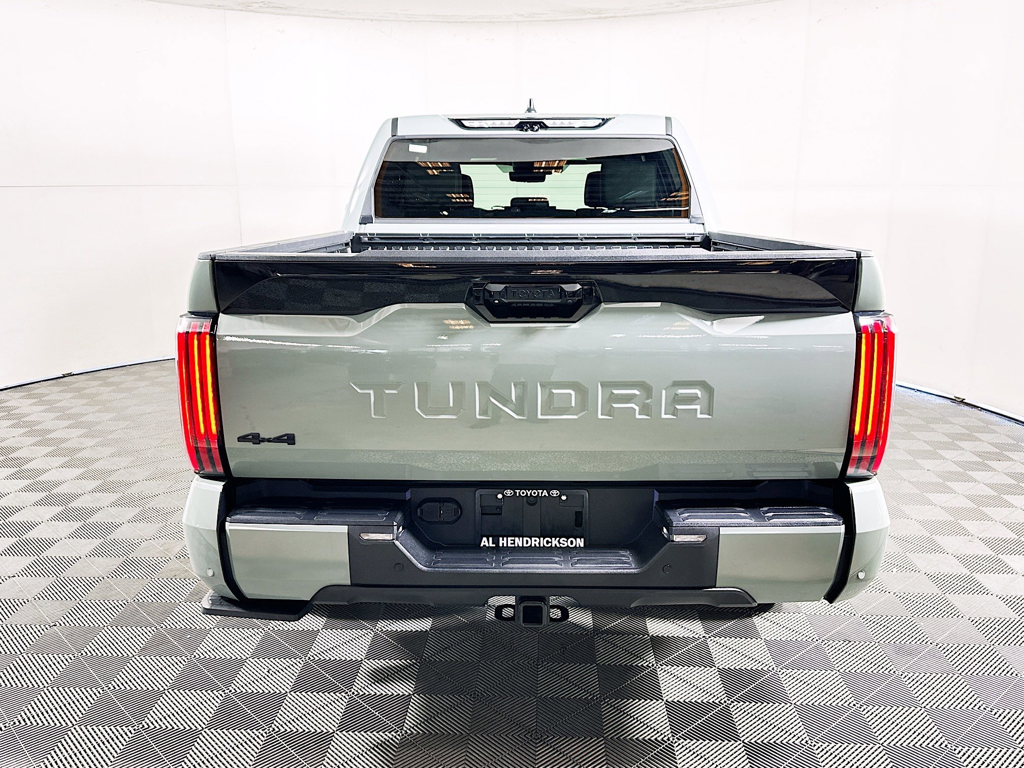 2024 Toyota Tundra thumbnail 6