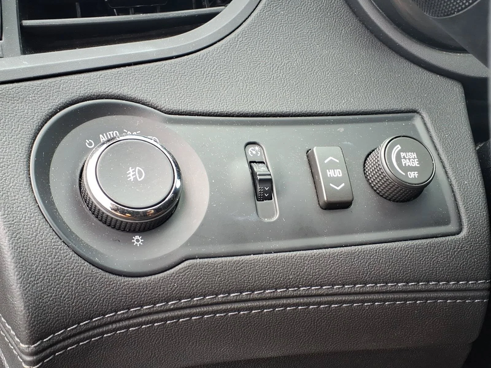 Used 2015 Carbon Black Metallic Buick Premium I image 15