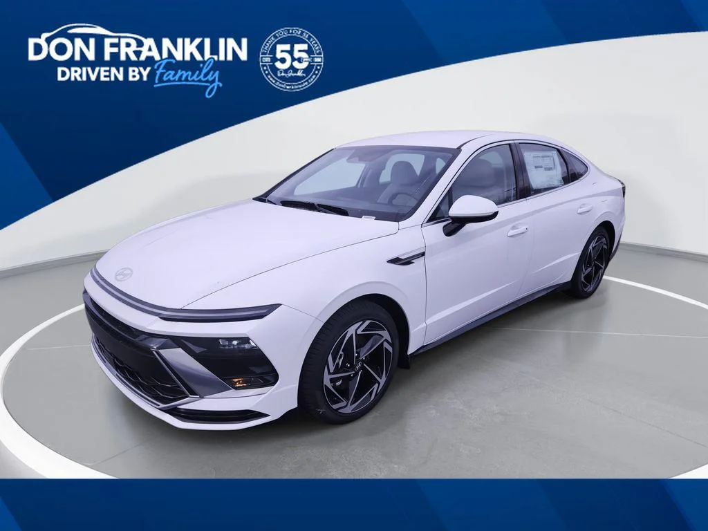 2026 Hyundai Sonata SEL AWD's photo
