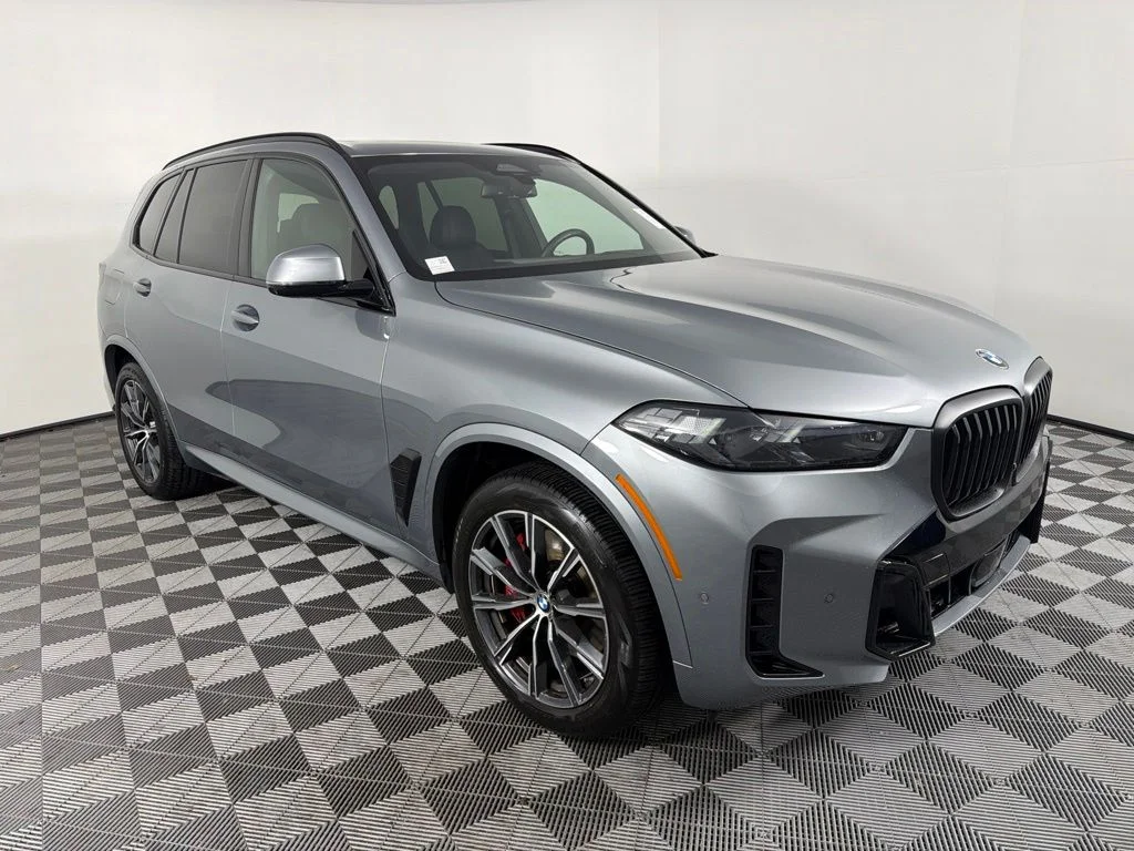 Certified Used 2025 Gray BMW xDrive40i image 3