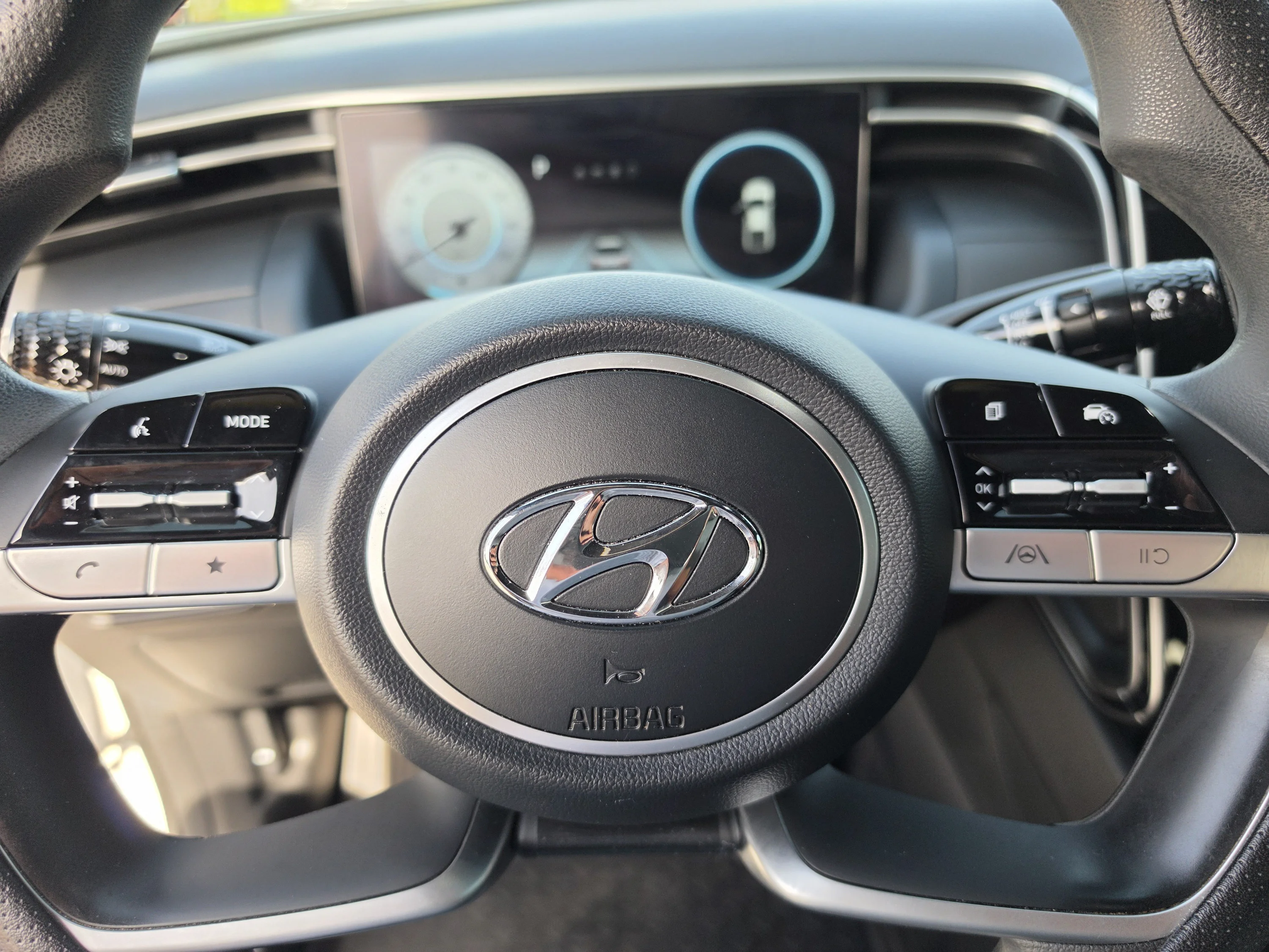 Used 2022 Ice White Hyundai SEL image 34