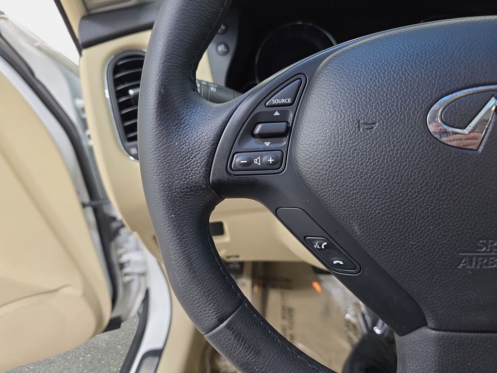 Used 2016 Majestic INFINITI Base image 17
