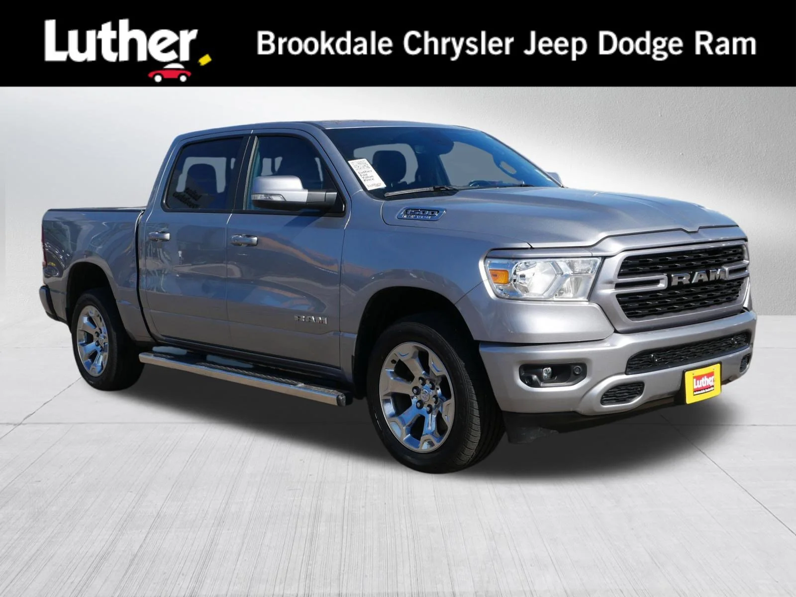 2022 RAM 1500 Big Horn/Lone Star 4x4 Crew Cab 5'7's photo