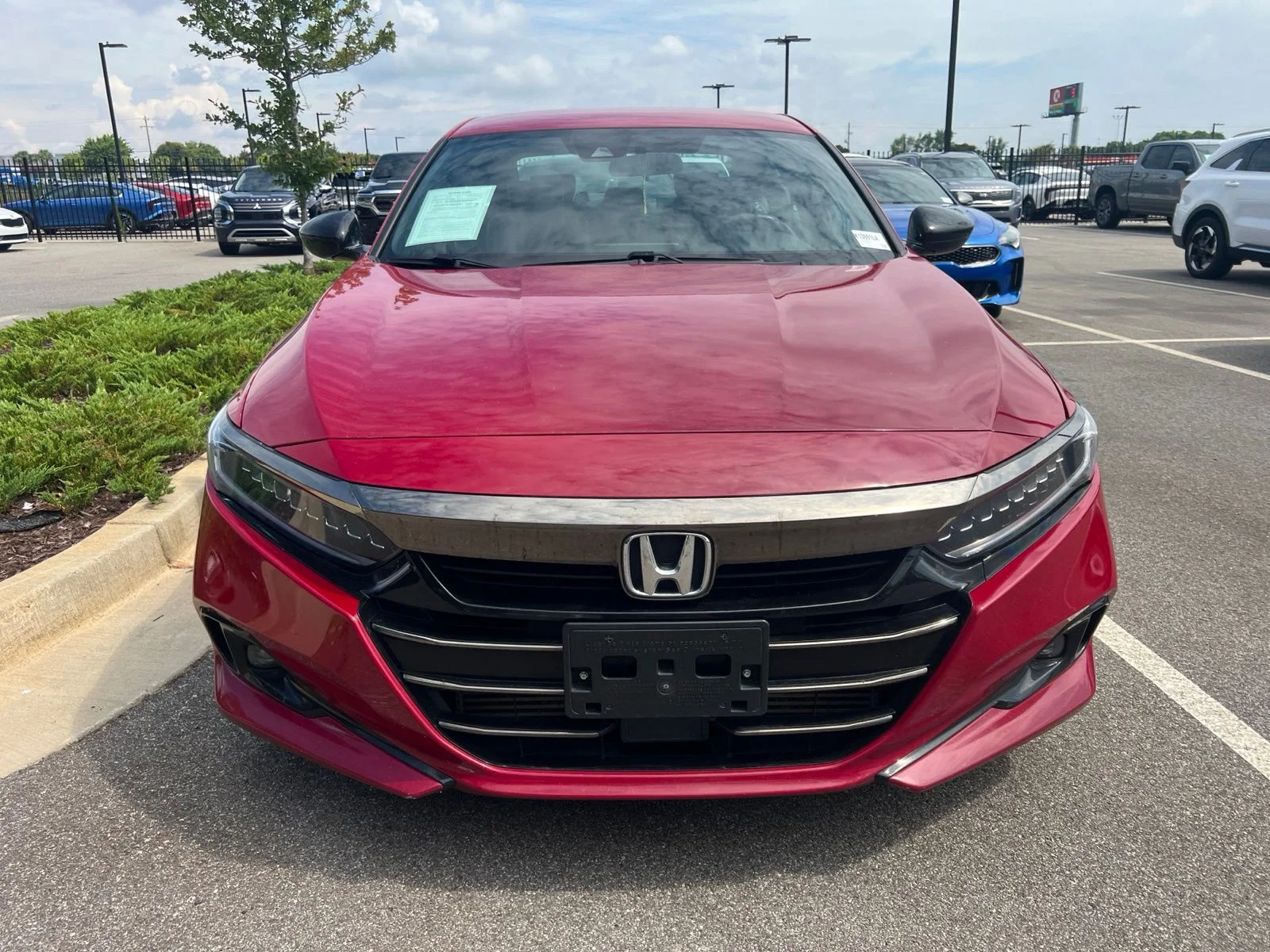 Used 2022  Honda Sport image 1