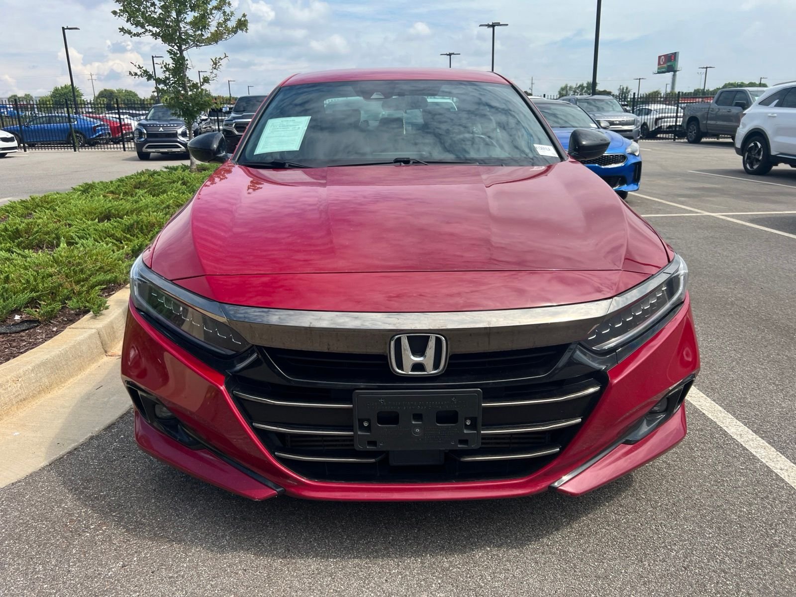 Used 2022  Honda Sport image 1