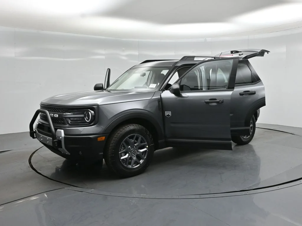 New 2026 Carbonized Gray Metallic Ford Big Bend image 38