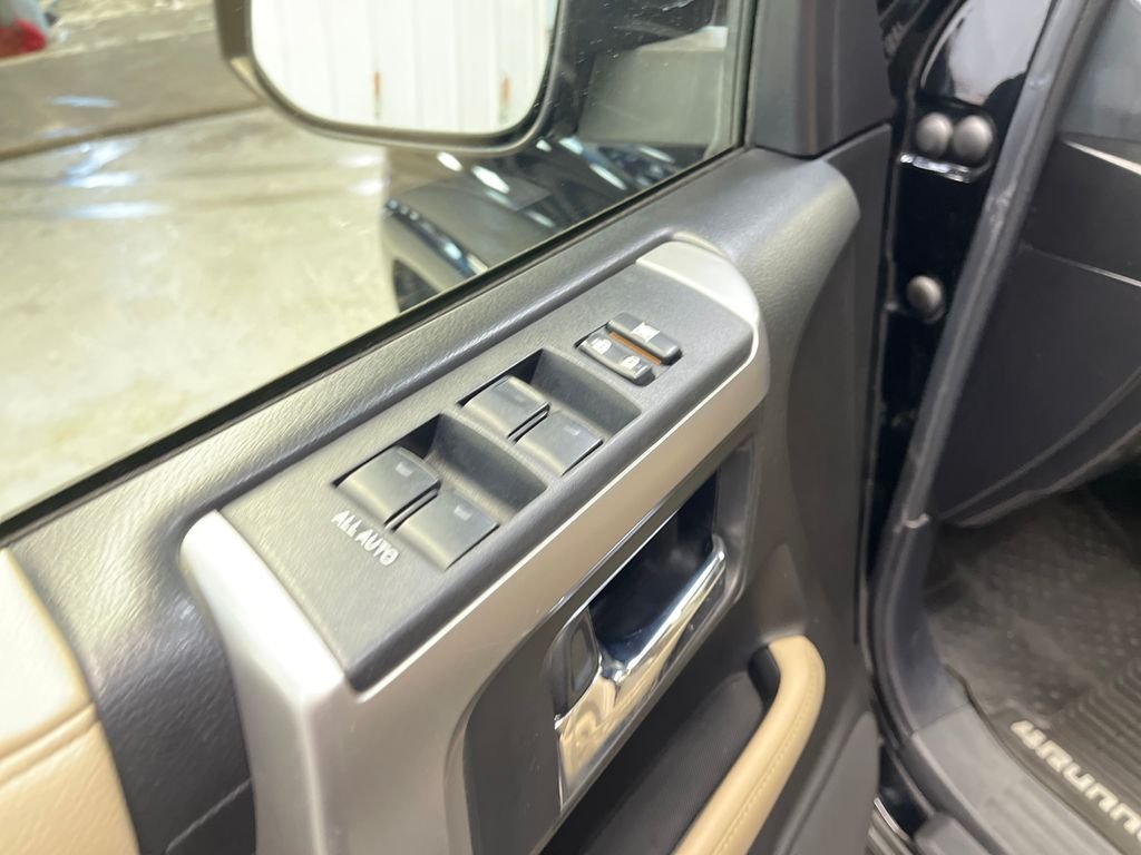 Used 2017 Black Toyota SR5 Premium image 16