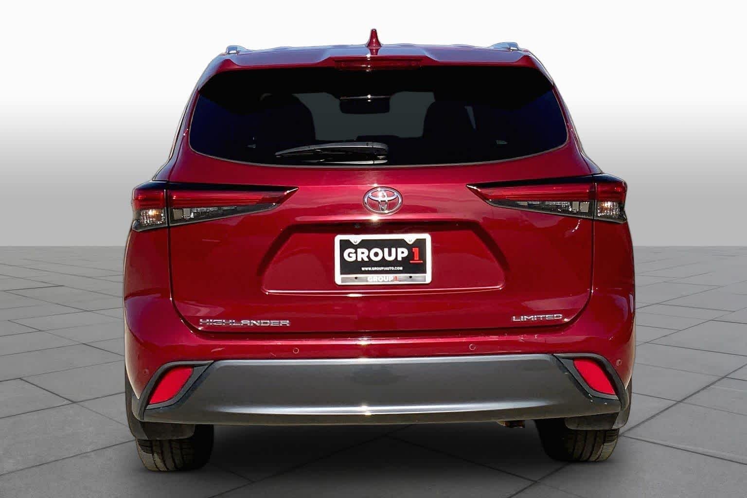 Used 2020 Ruby Flare Pearl Toyota Limited image 4