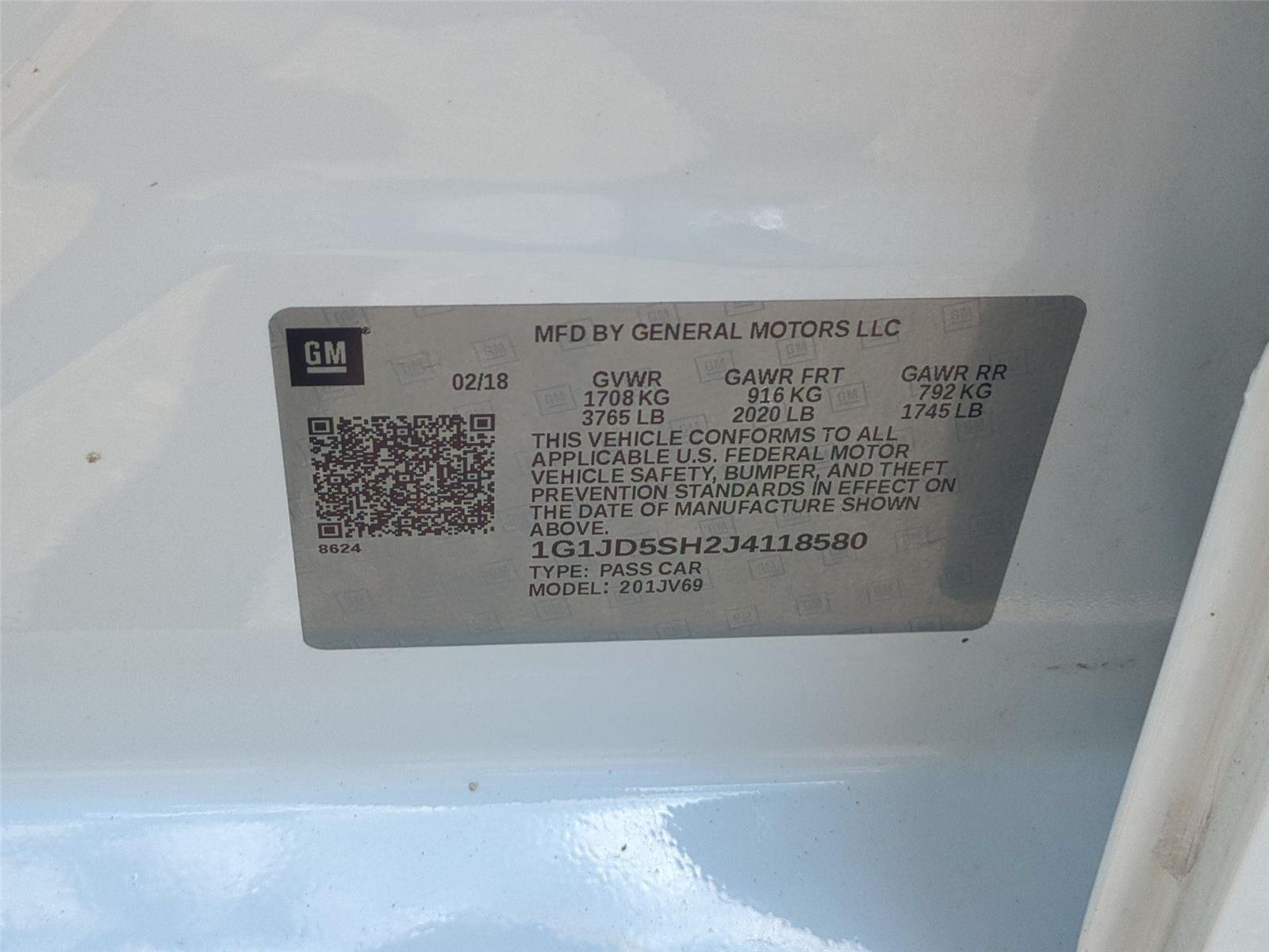 Used 2018 Summit White Chevrolet LT image 38