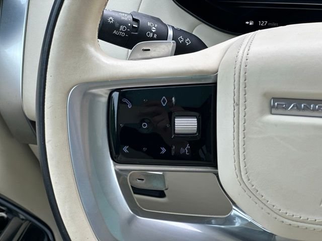 Used 2023 Fuji White Land Rover SE image 29