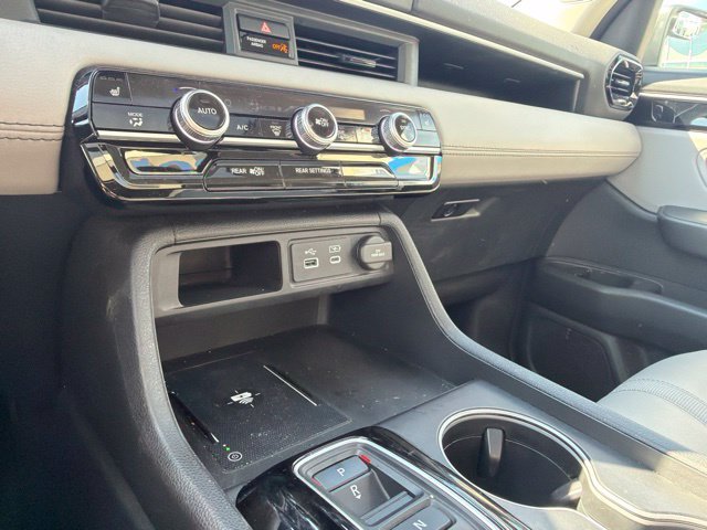2023 Honda Pilot Touring - Photo 20
