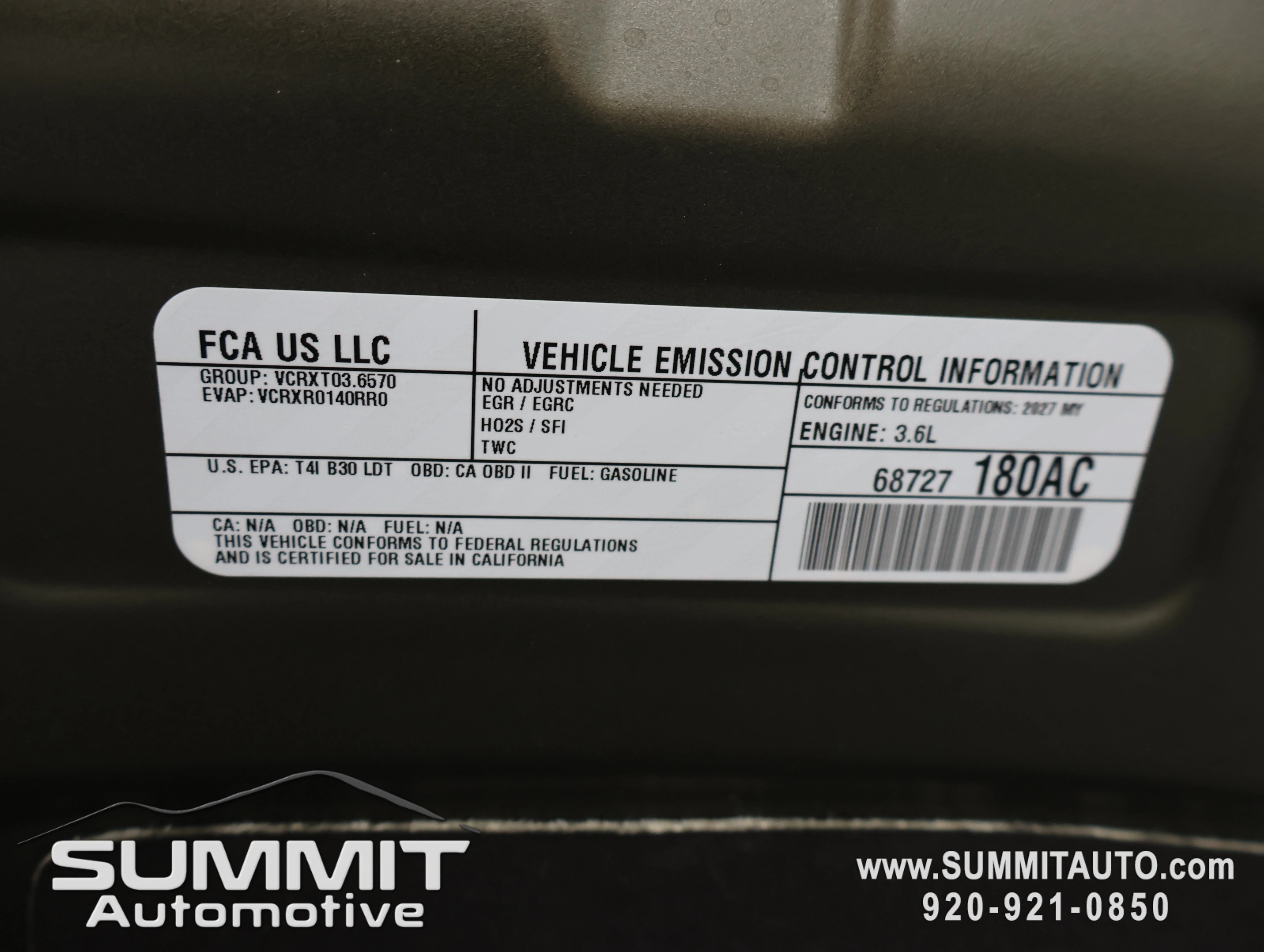 New 2027 Olive Green Pearl-Coat Exterior Paint Chrysler Select image 21