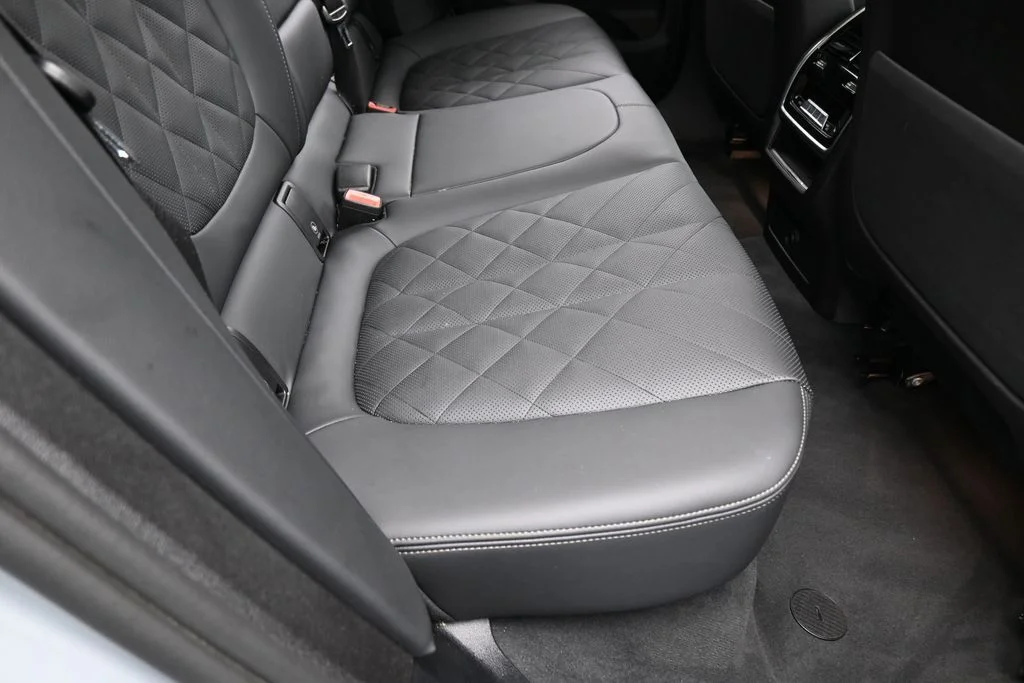 Used 2026 Gray Metallic BMW xDrive40i image 49