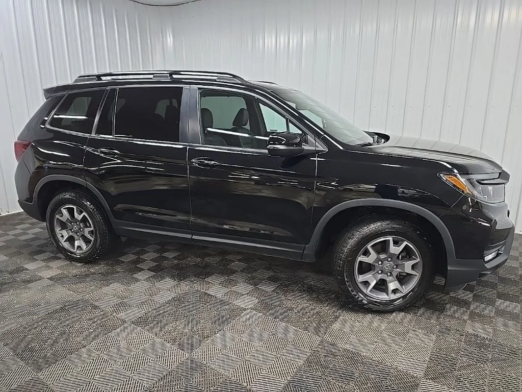 2023 Honda Passport 3.5 TrailSport 4WD Auto's photo