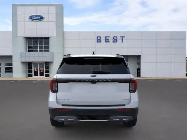 New 2026 Space White Metallic Ford Active w/200A Pkg image 5