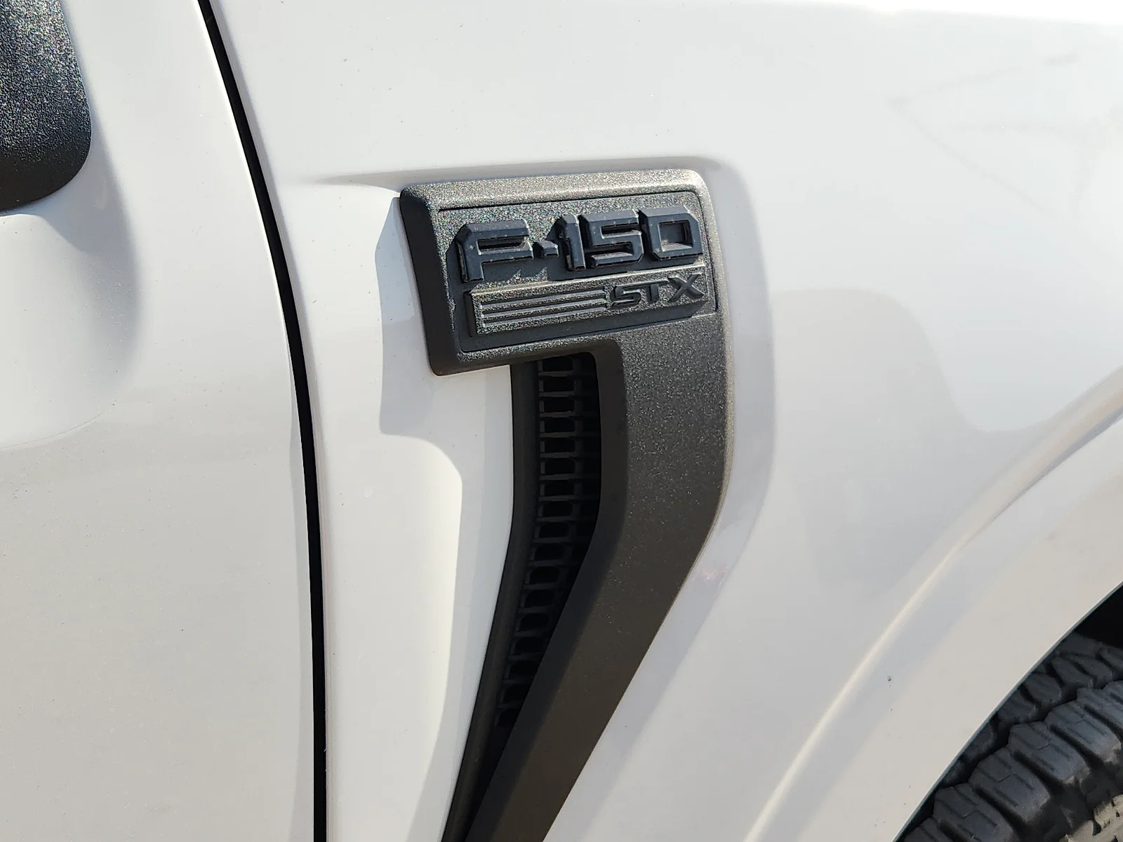 New 2026 Oxford White Ford STX image 10