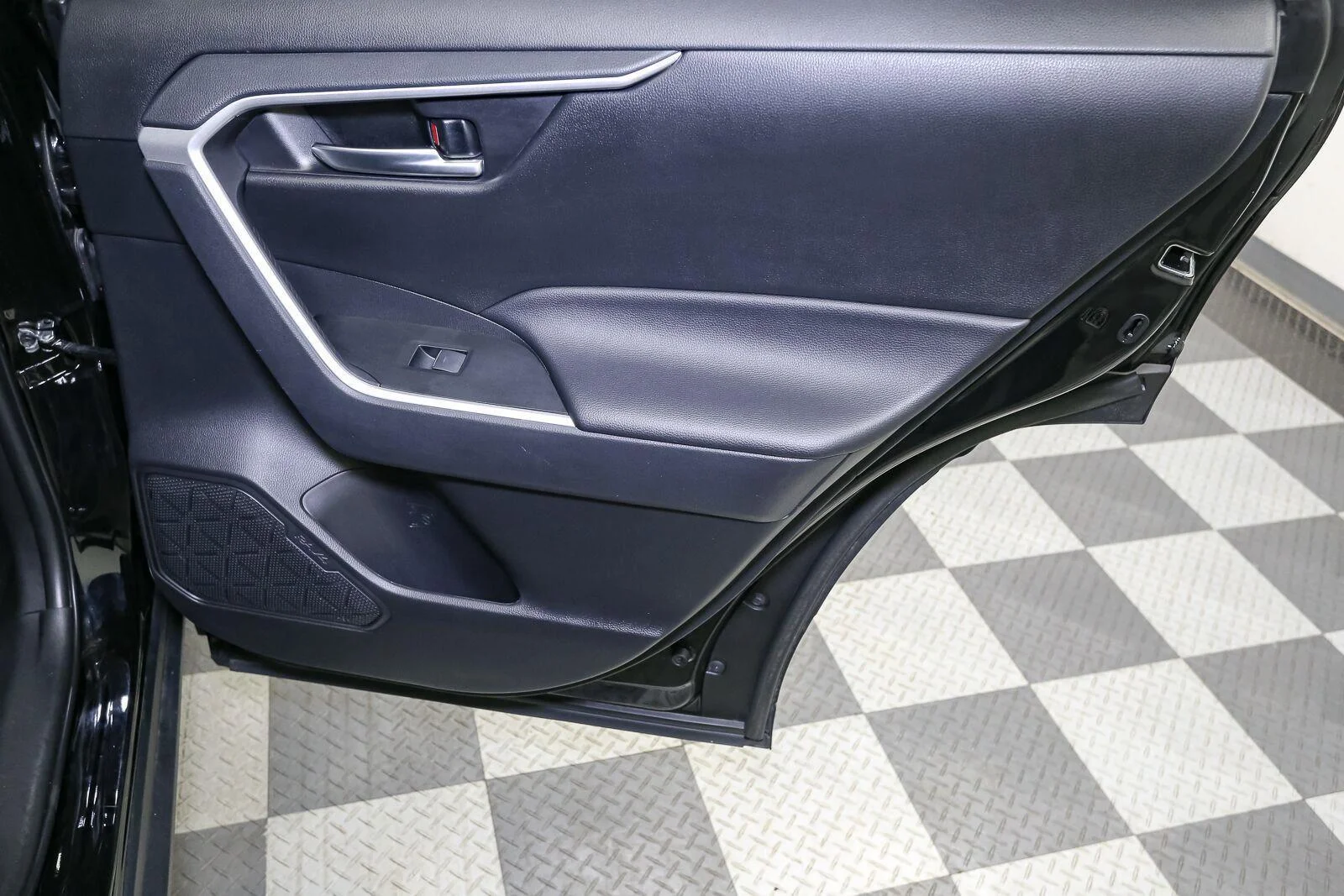 Used 2025 Midnight Black Metallic TOYOTA  image 20