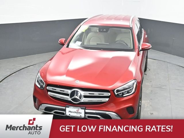 Used 2022 Red Mercedes-Benz GLC 300 image 30