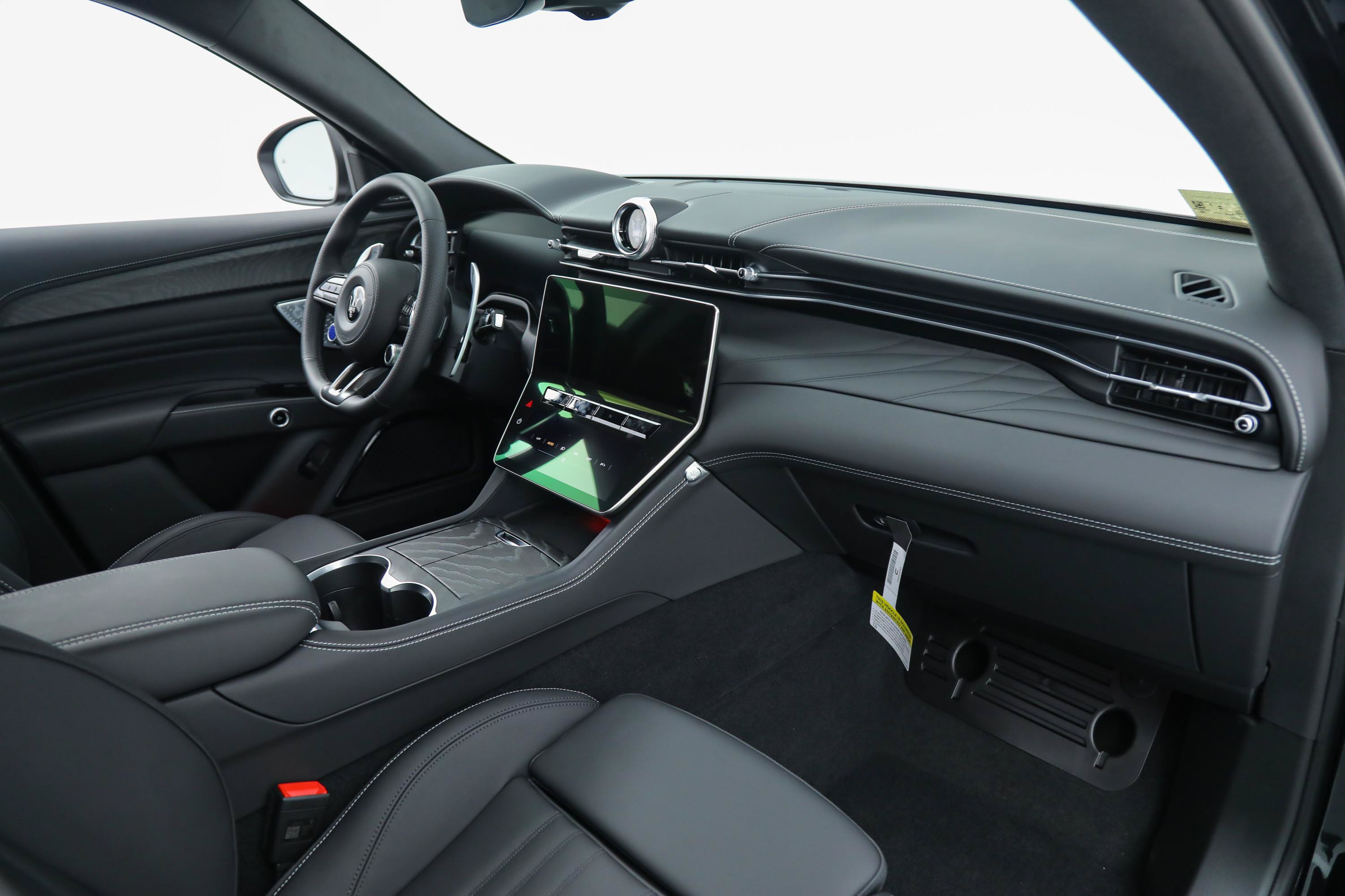 New 2025 Black Maserati  image 10