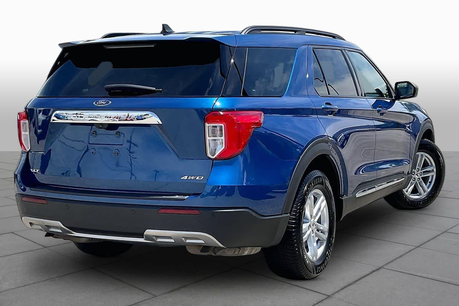 Used 2021 Atlas Blue Metallic Ford XLT image 13