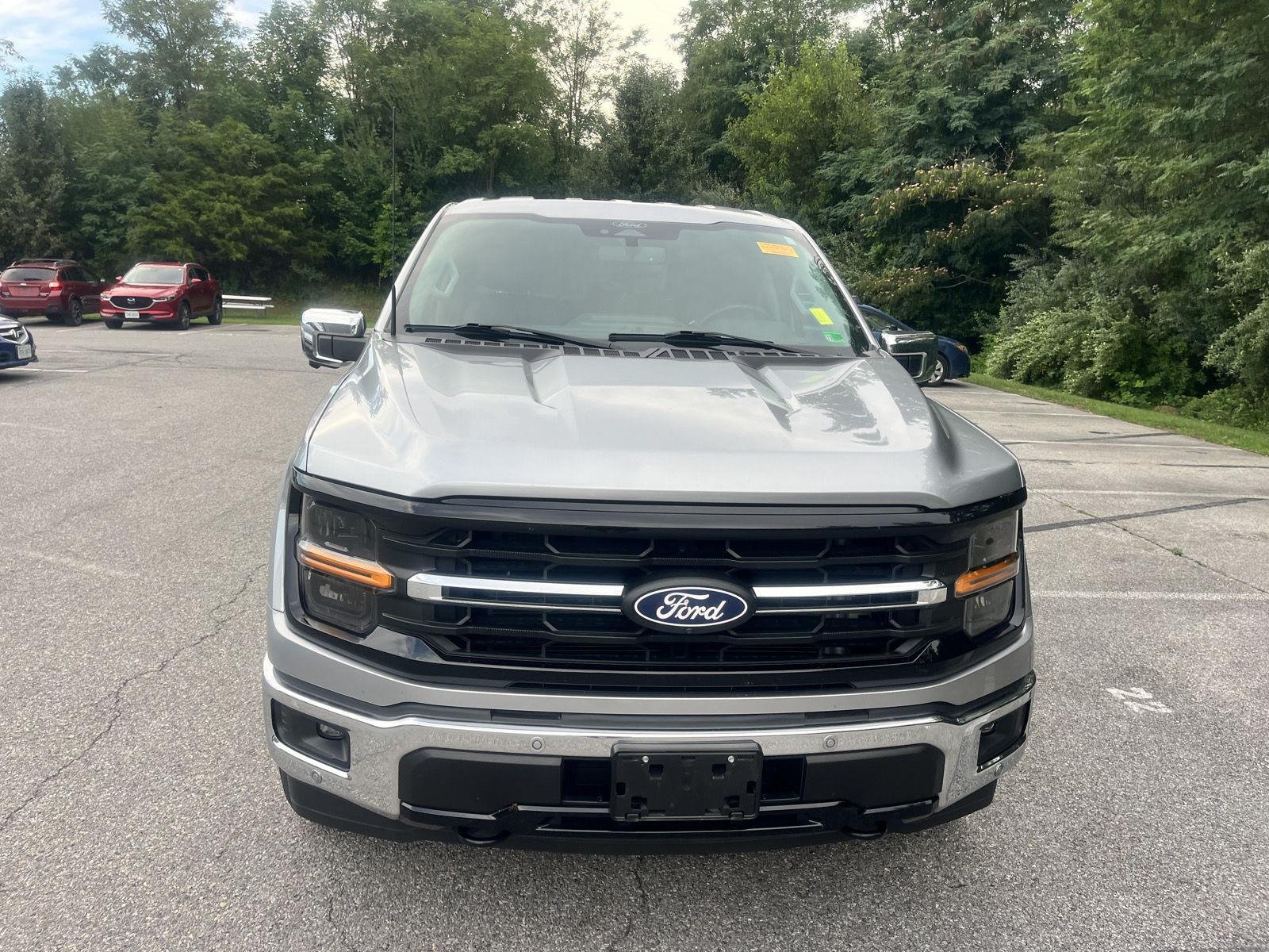 Used 2024 Iconic Silver Ford XLT image 2