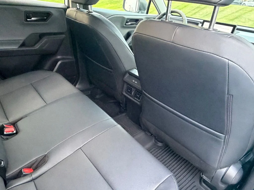 Used 2026 White Toyota XLE Premium image 41