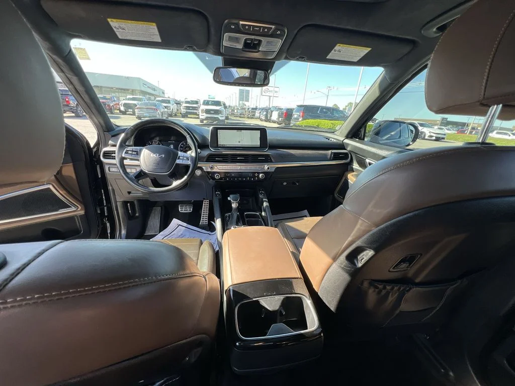 Used 2022 Black Kia SX image 21