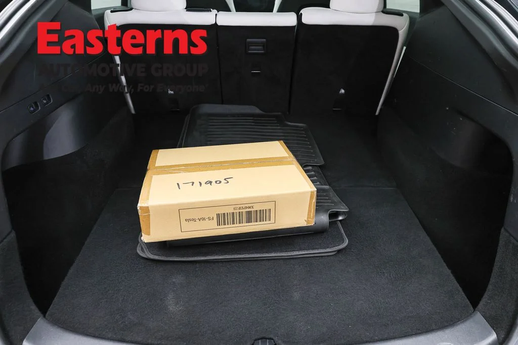 Used 2021 Black Tesla Long Range image 9