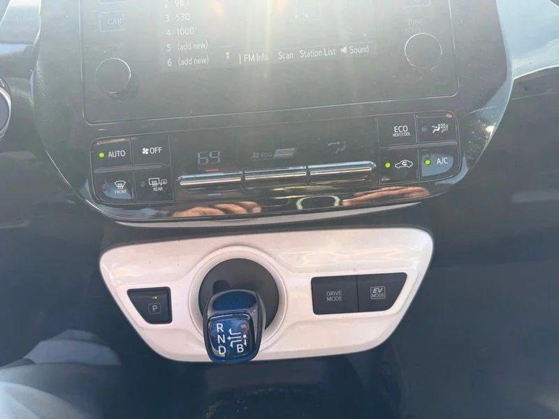 Used 2017 Gray Toyota Two image 13