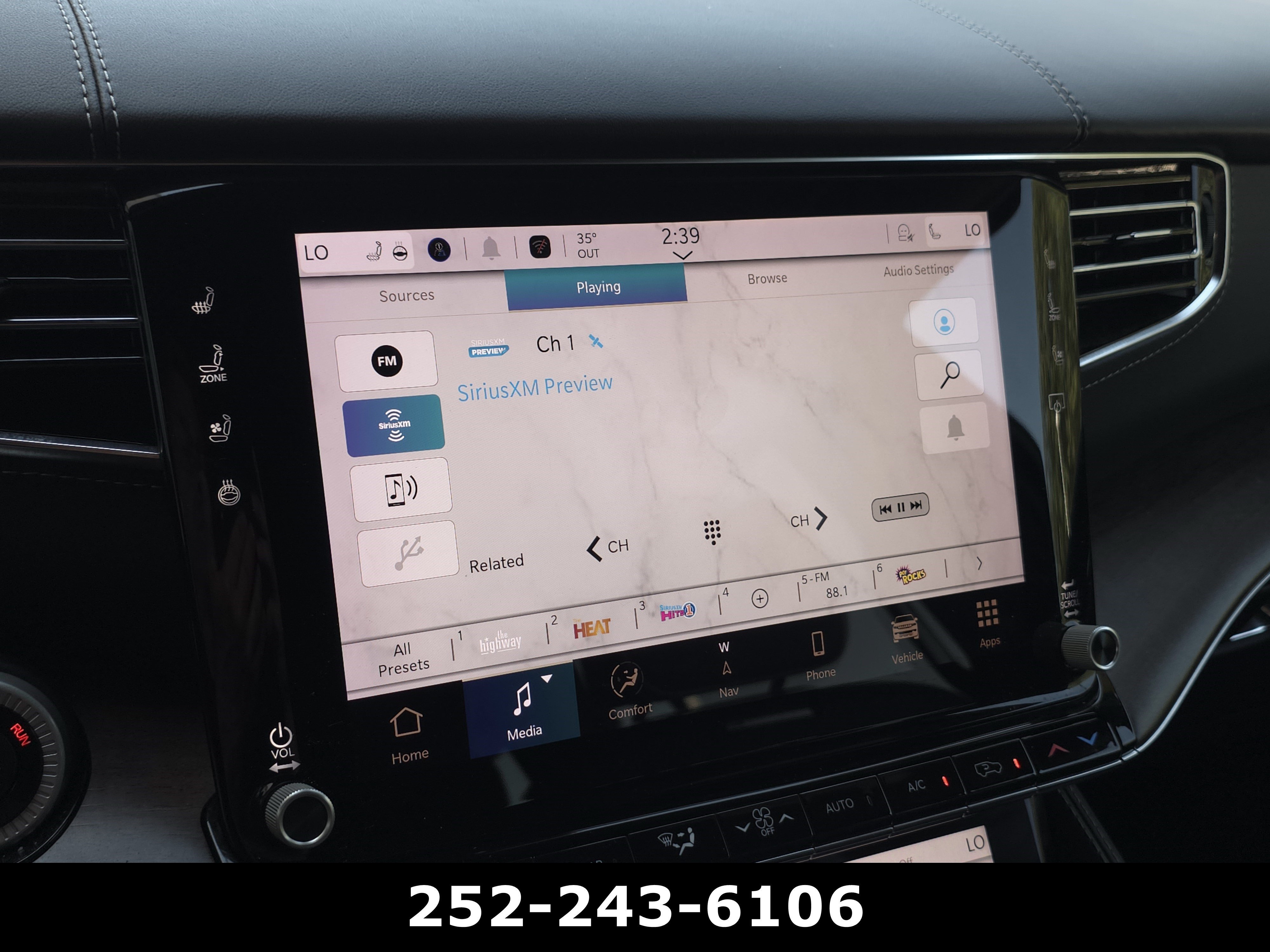 Used 2022 Diamond Black Crystal Pearlcoat Jeep Series II image 17