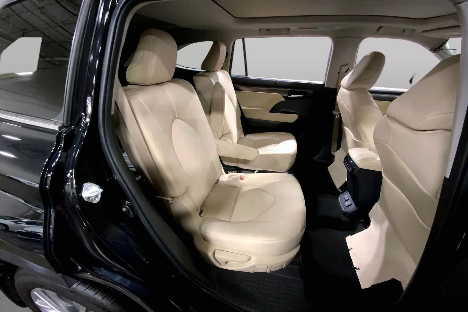 Used 2023 Midnight Black Metallic Toyota Platinum image 20