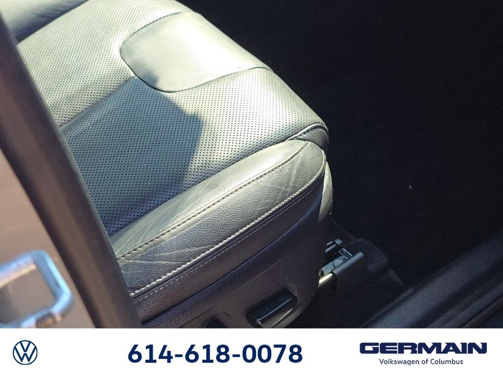 Used 2020 Silver Hyundai SEL image 31