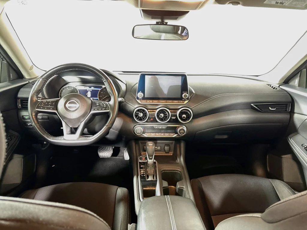 Used 2025 Gray Nissan SV image 12