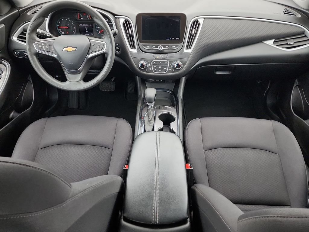 Used 2024 Gray Chevrolet LT image 21