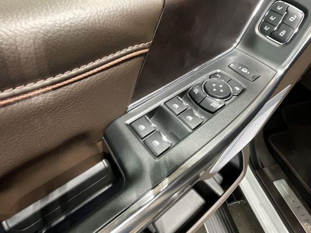 New 2025 Star White Metallic Tri-Coat Ford F-250® King Ranch® image 19