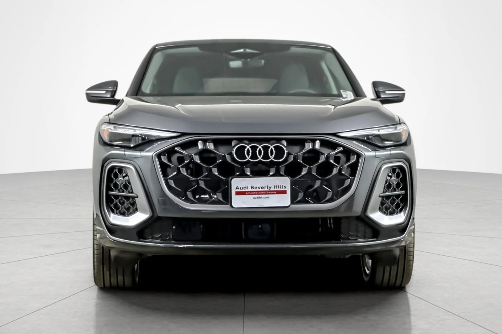 New 2025 Daytona Gray Pearl Effect Audi Premium Plus 2.0 TFSI quattro image 8